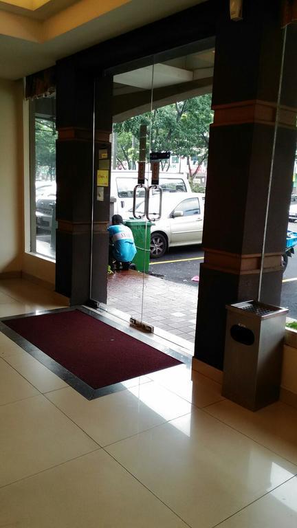 Hotel Sri Sutra - Bandar Sunway 3 Petaling Jaya Exterior photo
