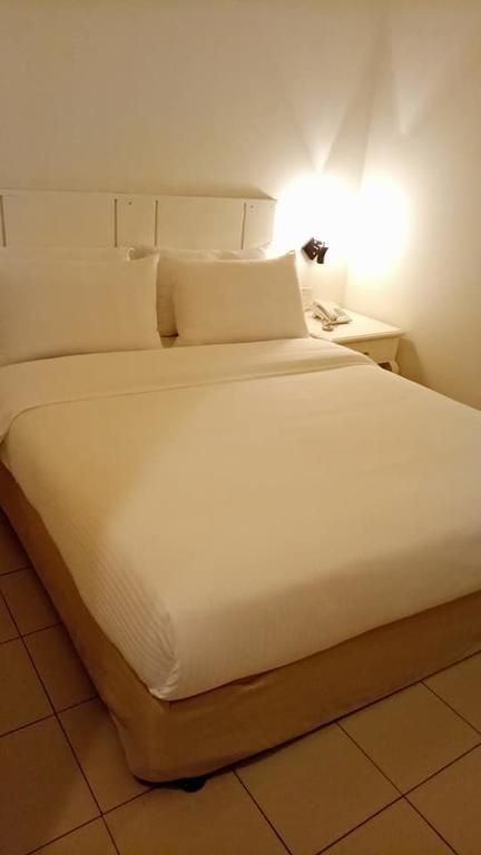 Hotel Sri Sutra - Bandar Sunway 3 Petaling Jaya Exterior photo
